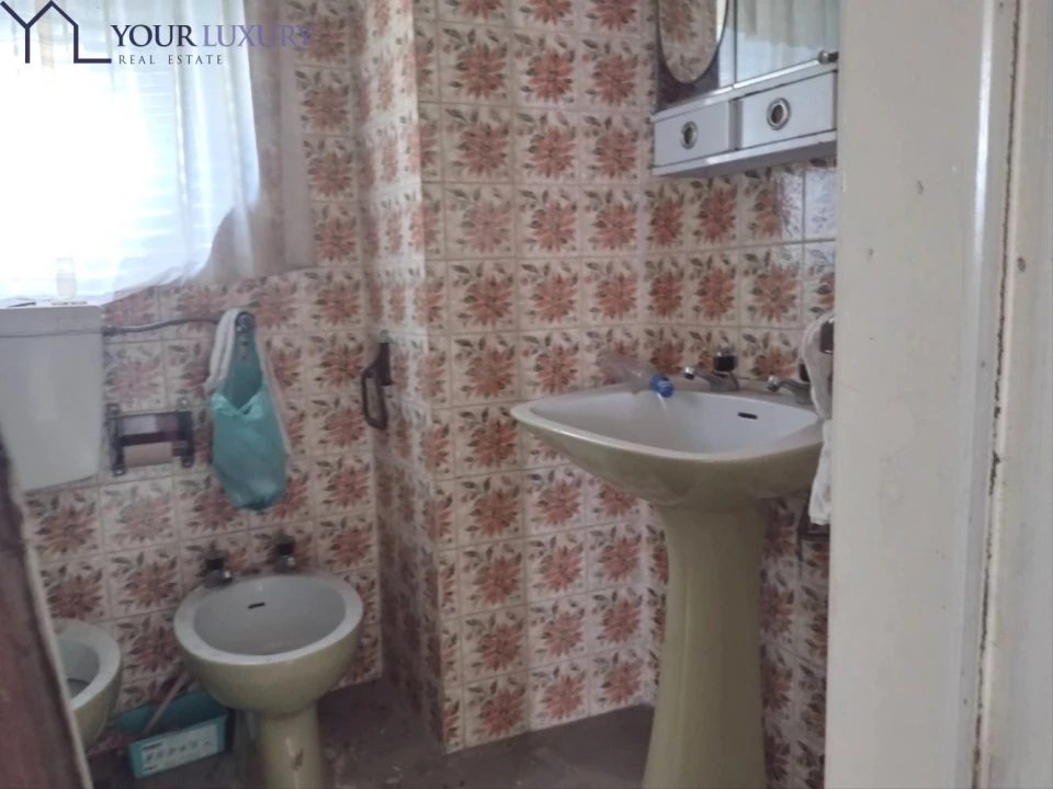 Loja para Venda em Santo Antão e São Julião do Tojal Foto 24