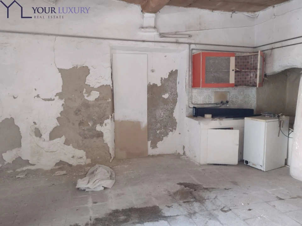 Loja para Venda em Santo Antão e São Julião do Tojal Foto 29