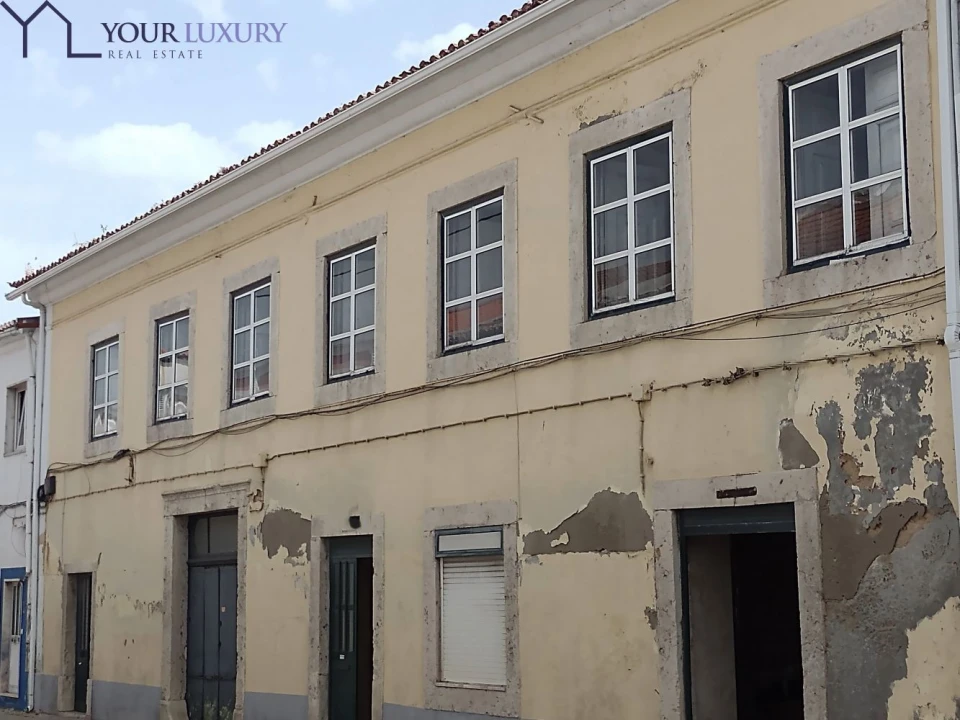 Loja para Venda em Santo Antão e São Julião do Tojal Foto 32