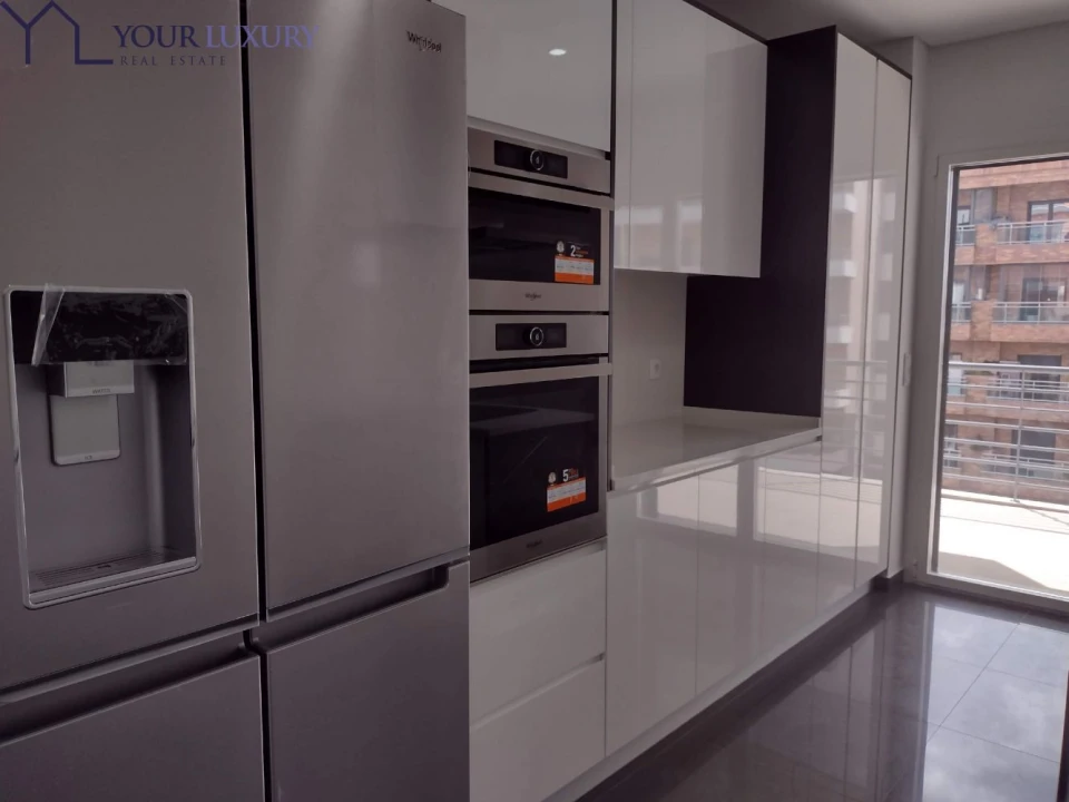 Apartamento T4 para Venda em Odivelas Foto 22