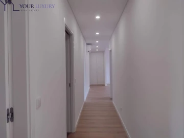 Apartamento T4 para Venda em Odivelas