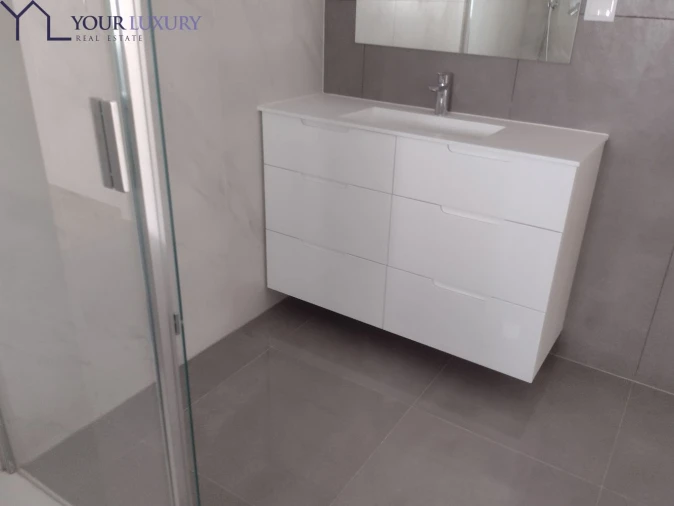 Apartamento T4 para Venda em Odivelas Foto 15