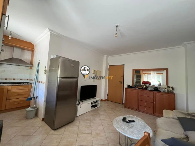 Apartamento T1 para Venda em Castelo Branco Foto 3
