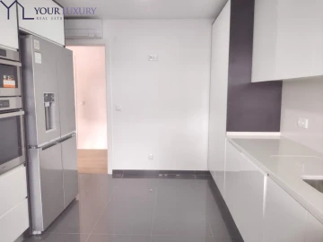 Apartamento T4 para Venda em Odivelas