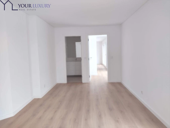 Apartamento T4 para Venda em Odivelas Foto 7