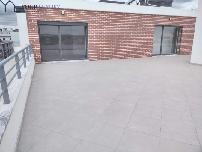 Apartamento T4 para Venda em Odivelas Foto 23
