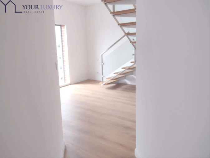 Apartamento T4 para Venda em Odivelas
