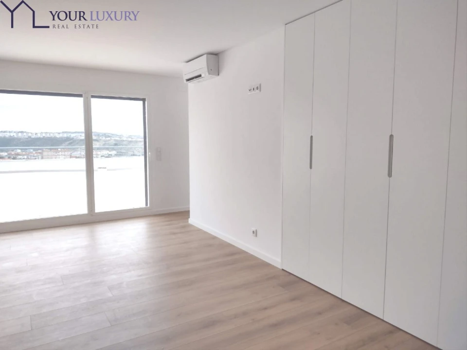Apartamento T4 para Venda em Odivelas Foto 16