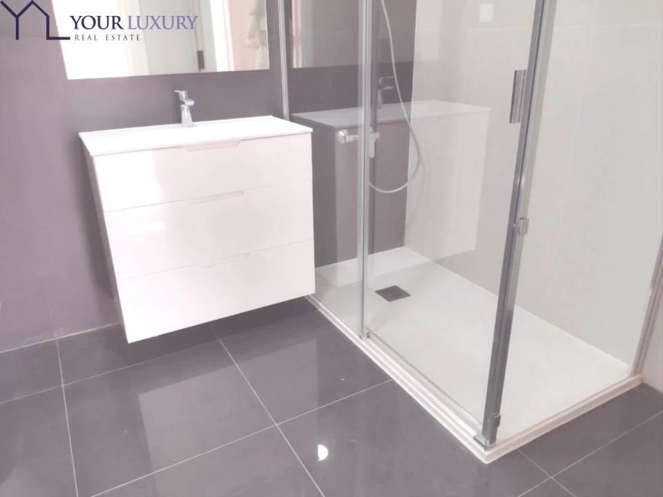 Apartamento T4 para Venda em Odivelas Foto 37