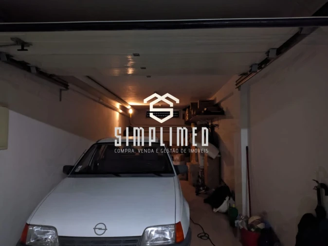 Garagem para Venda em Baixa da Banheira e Vale da Amoreira Foto 7