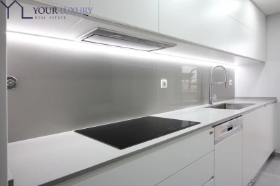 Apartamento T3 para Venda em Carcavelos e Parede