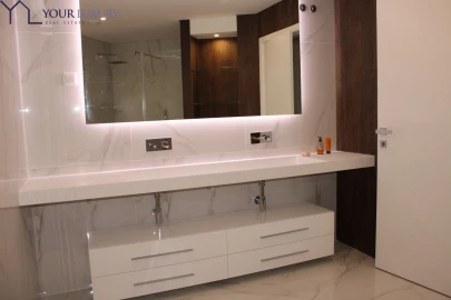 Apartamento T3 para Venda em Carcavelos e Parede