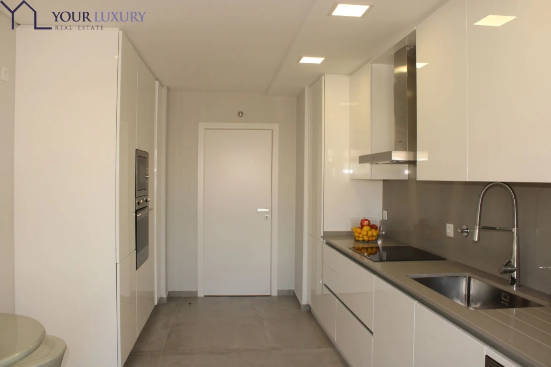 Apartamento T3 para Venda em Carcavelos e Parede Foto 4
