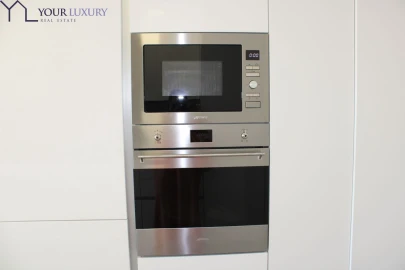 Apartamento T3 para Venda em Carcavelos e Parede