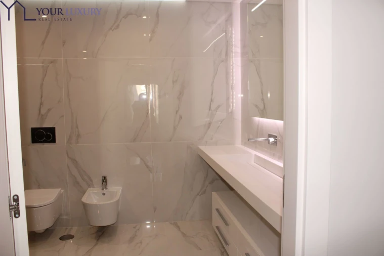 Apartamento T3 para Venda em Carcavelos e Parede Foto 25