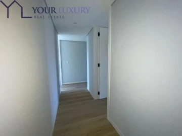 Apartamento T3 para Venda em Carcavelos e Parede