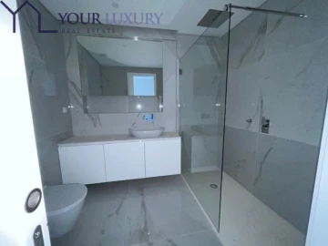Apartamento T3 para Venda em Carcavelos e Parede