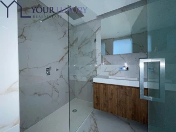 Apartamento T3 para Venda em Carcavelos e Parede