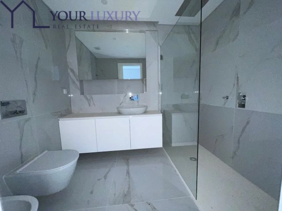 Apartamento T3 para Venda em Carcavelos e Parede Foto 34