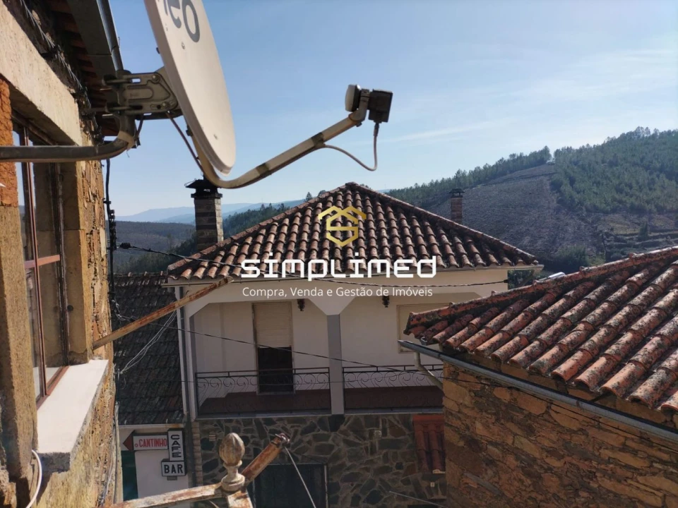 Moradia T3 para Venda em Aldeia de São Francisco de Assis Foto 3