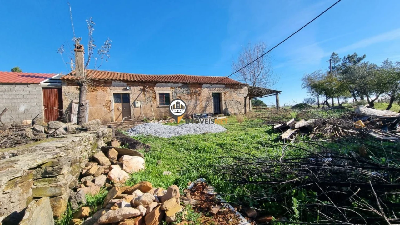 Terreno para Venda em Fundão, Valverde, Donas, A. Joanes, A. Nova Cabo Foto 1