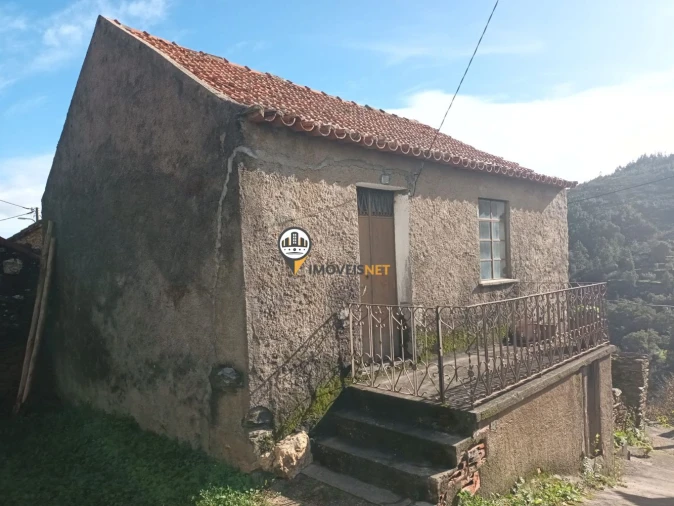 Moradia T1 para Venda em Almaceda