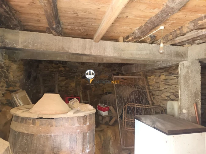 Moradia T1 para Venda em Almaceda Foto 17