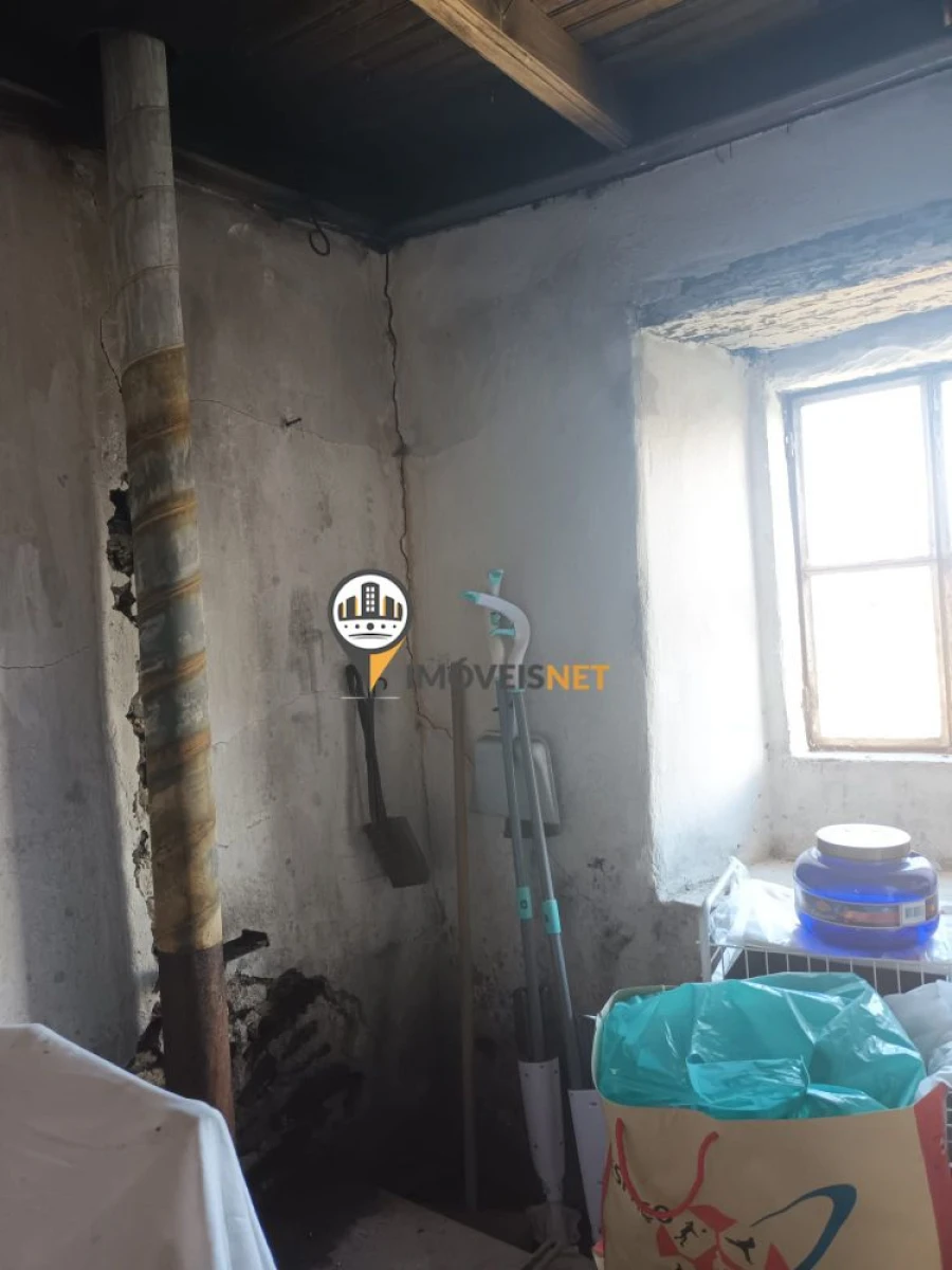 Moradia T1 para Venda em Almaceda Foto 15