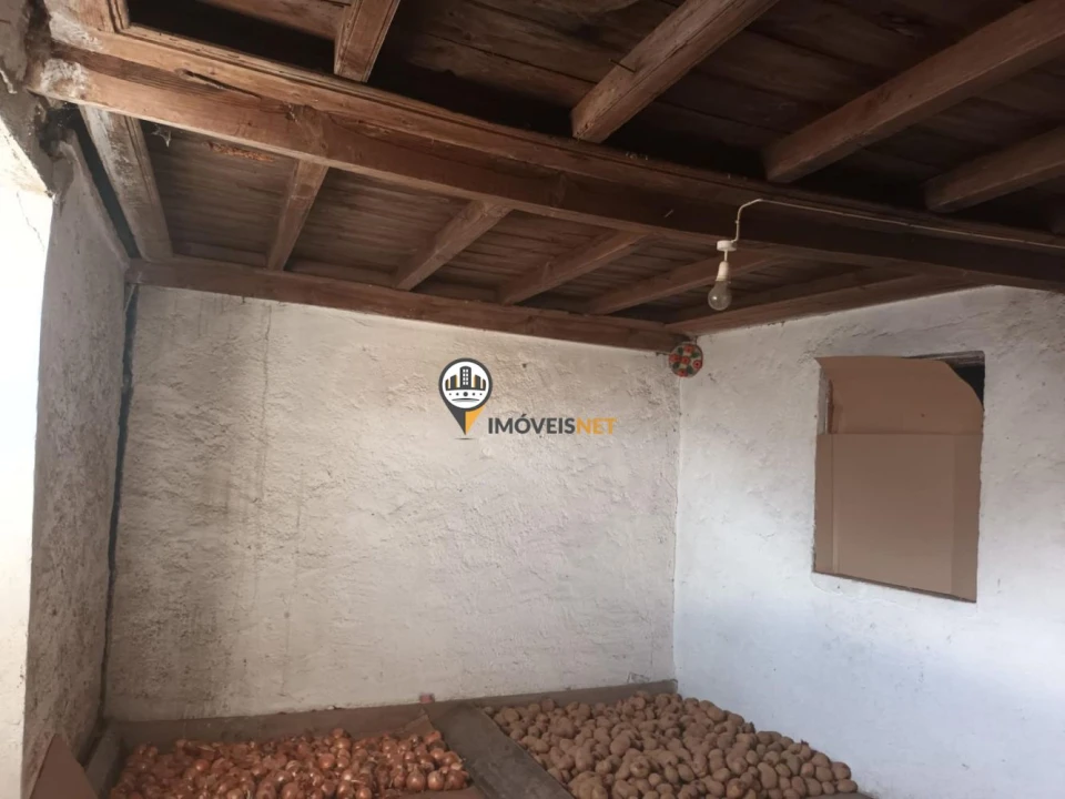 Moradia T0 para Venda em Almaceda Foto 4