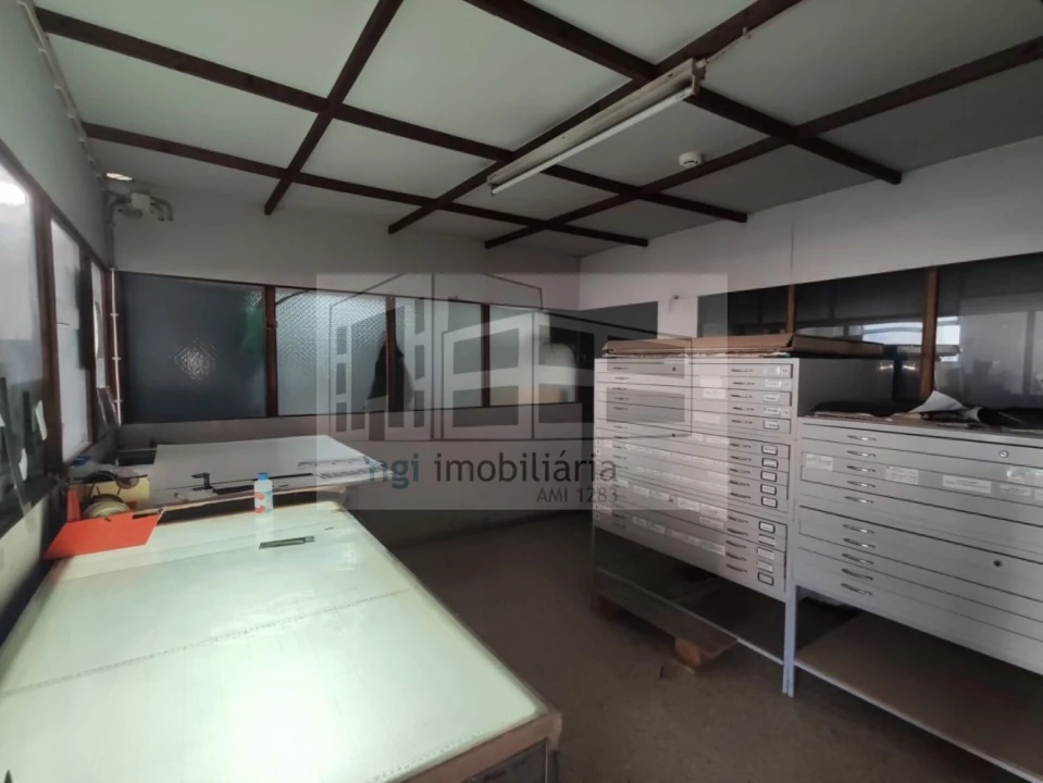 Loja para Venda em Odivelas Foto 9