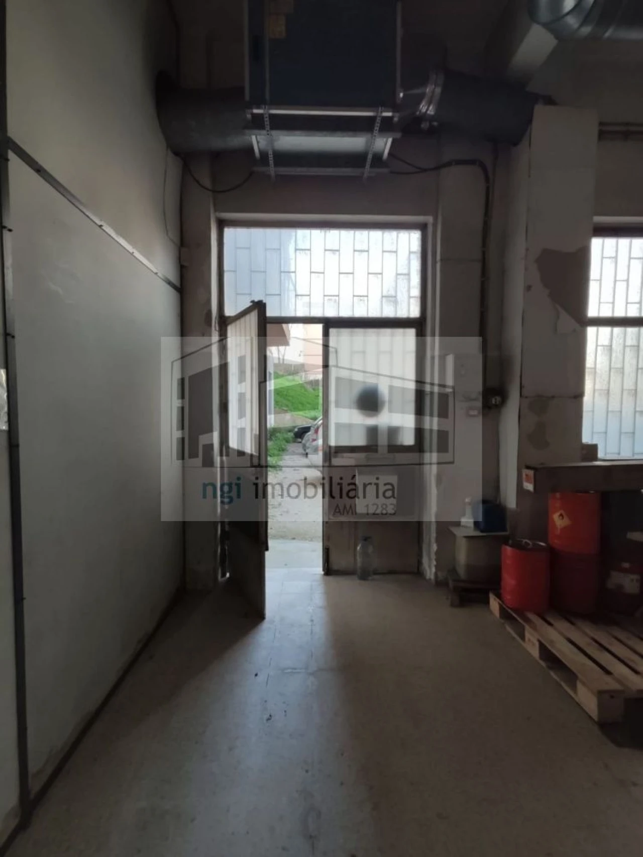 Loja para Venda em Odivelas Foto 12