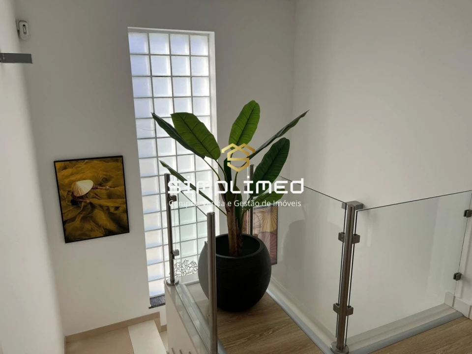 Moradia T4 para Venda em Santo Antonio da Charneca Foto 10