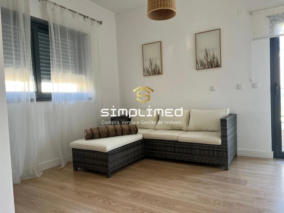 Moradia T4 para Venda em Santo Antonio da Charneca Foto 13