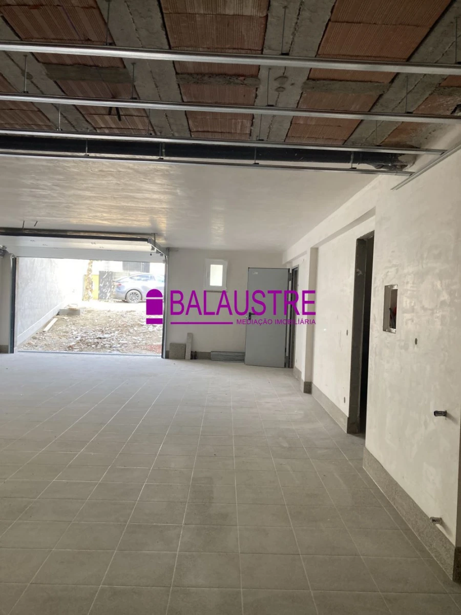 Moradia T4 para Venda em Merelim (São Paio), Panoias e Parada de Tibães Foto 7