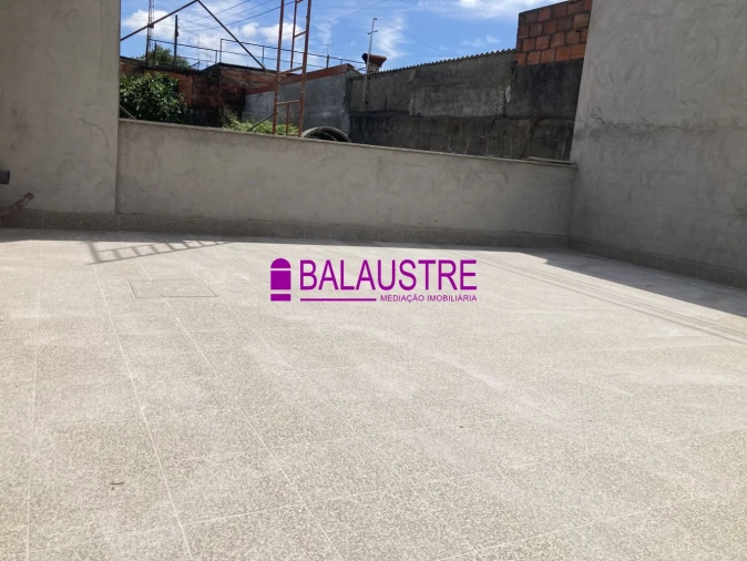 Moradia T4 para Venda em Merelim (São Paio), Panoias e Parada de Tibães Foto 5