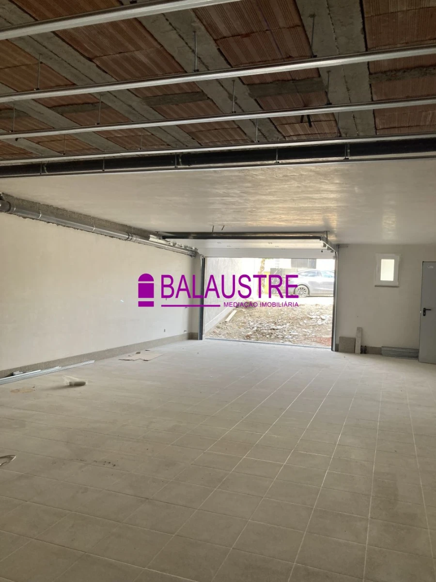 Moradia T4 para Venda em Merelim (São Paio), Panoias e Parada de Tibães Foto 6