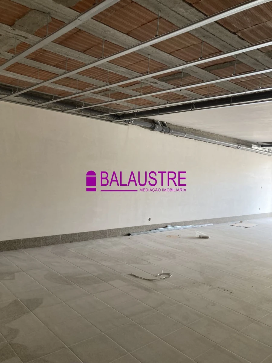 Moradia T4 para Venda em Merelim (São Paio), Panoias e Parada de Tibães Foto 8