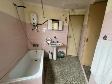 Moradia T0 para Venda em Póvoa de Rio de Moinhos e Cafede