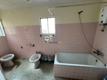 Moradia T0 para Venda em Póvoa de Rio de Moinhos e Cafede