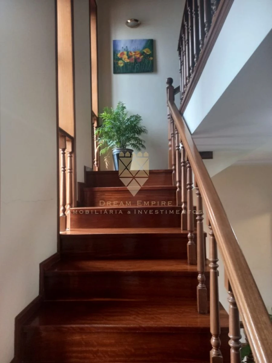 Moradia T3 para Venda em Campo e Sobrado Foto 5