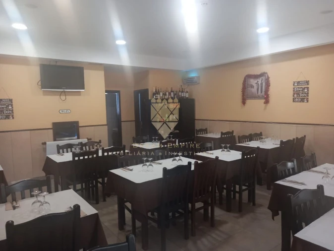 Loja para Trespasse em Custóias, Leça do Balio e Guifões Foto 3