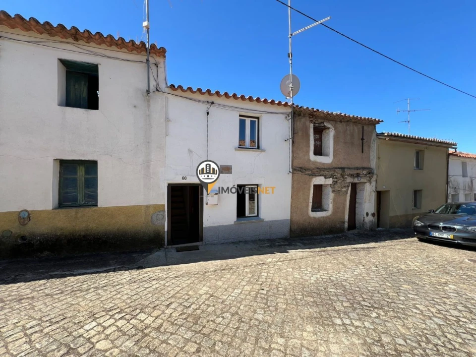 Moradia T2 para Venda em Rosmaninhal Foto 1