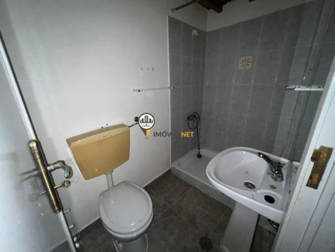 Moradia T2 para Venda em Rosmaninhal Foto 11