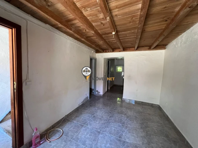 Moradia T2 para Venda em Rosmaninhal Foto 6