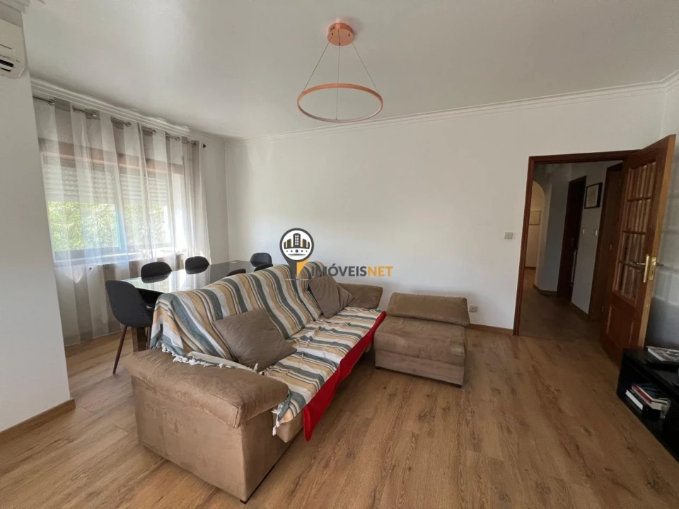Apartamento T2 para Venda em Castelo Branco Foto 8