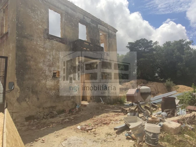 Terreno para Venda em Lousa Foto 3