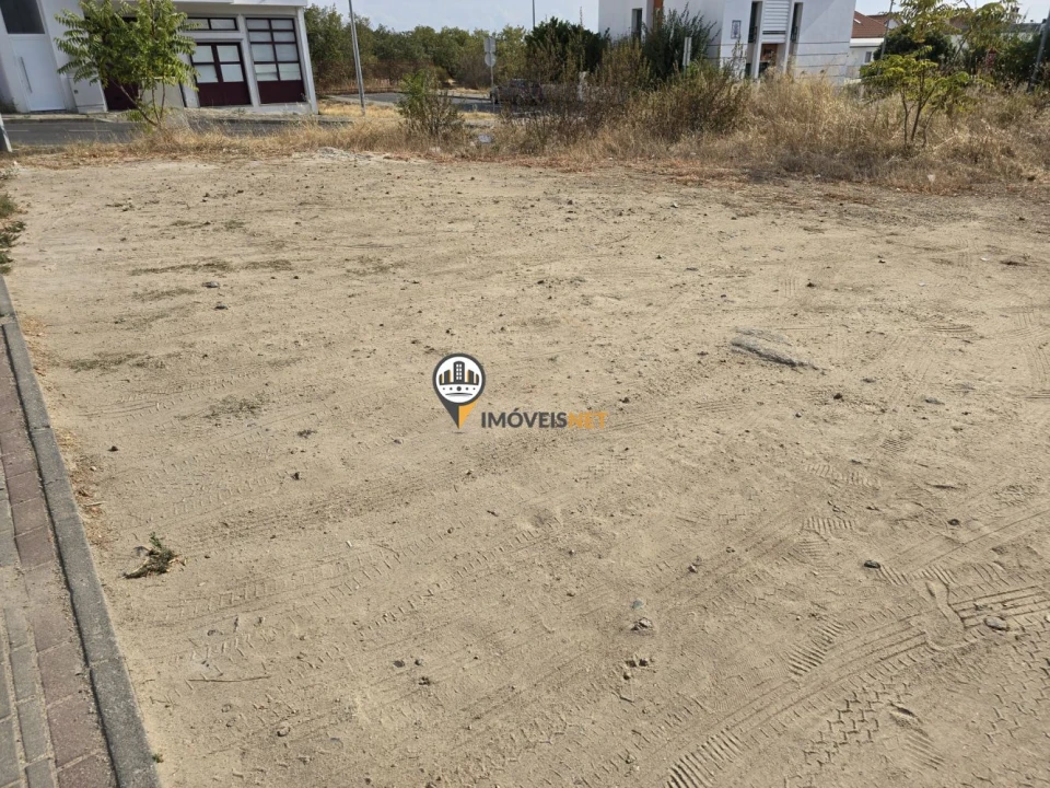 Terreno para Venda em Castelo Branco Foto 3