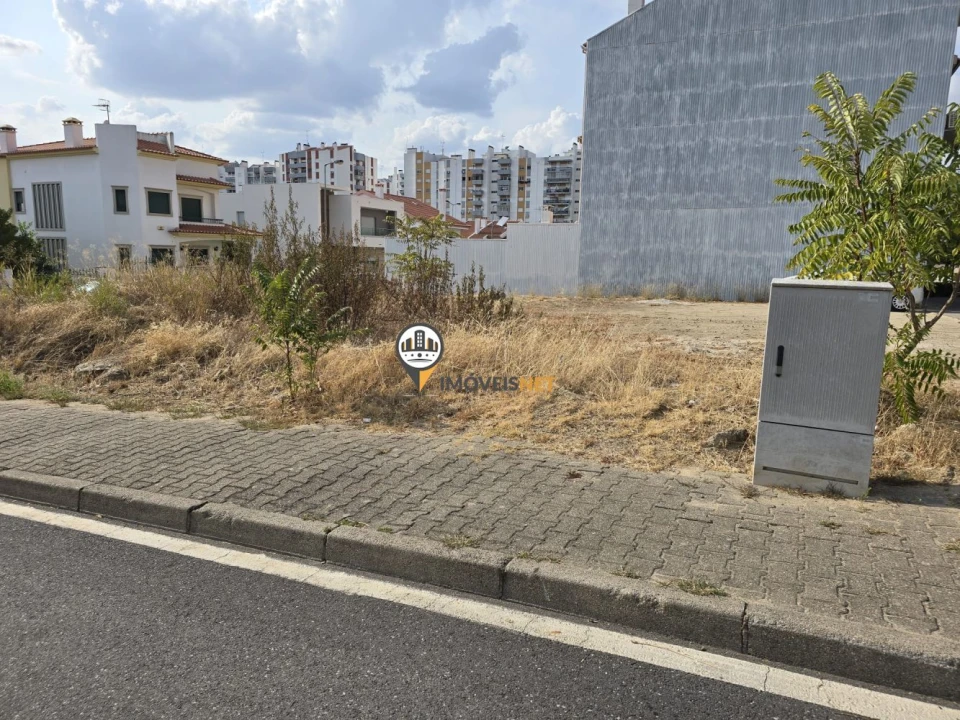 Terreno para Venda em Castelo Branco Foto 1