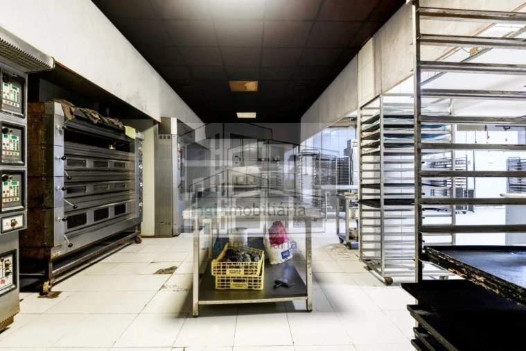 Loja para Trespasse em Santa Clara Foto 8