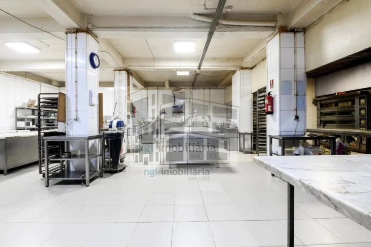 Loja para Trespasse em Santa Clara Foto 7